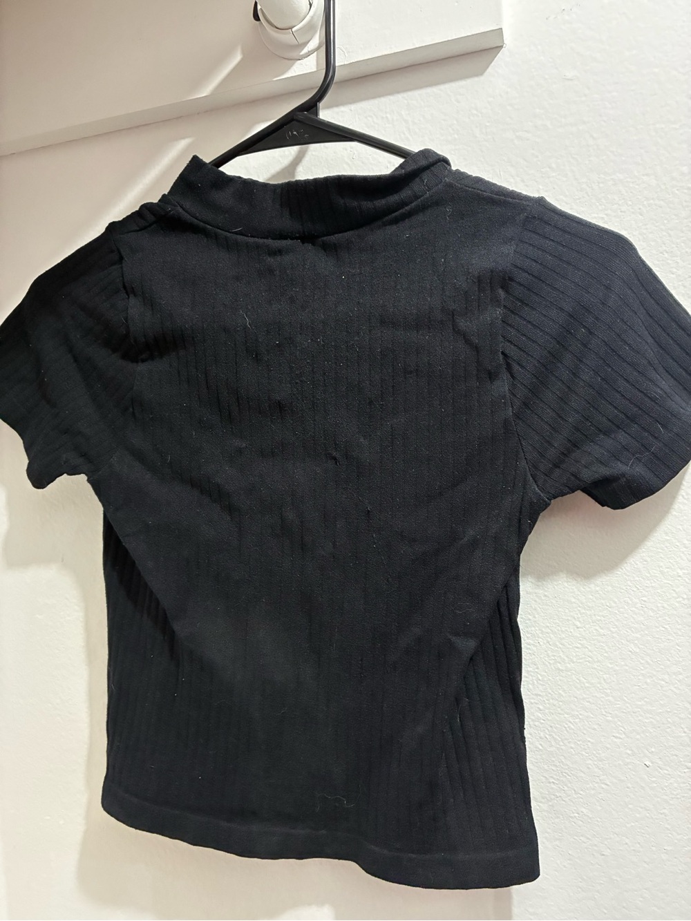 Black Ribbed Top - Picture 2 of 3